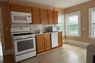 145 N Common, Lynn, MA 01905 - Photo 7