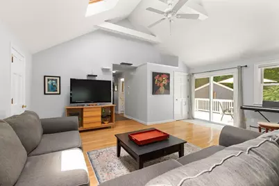 203 W Plain St, Wayland, MA 01778 - Photo 9