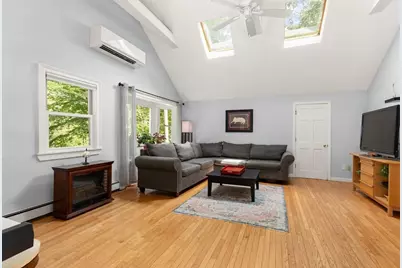 203 W Plain St, Wayland, MA 01778 - Photo 7
