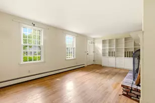 93 Robbins Cir, Dennis, MA 02638 - Photo 11