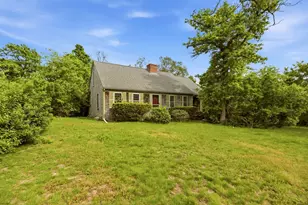 93 Robbins Cir, Dennis, MA 02638 - Photo 5
