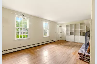 93 Robbins Circle, Dennis, MA 02638 - Photo 11