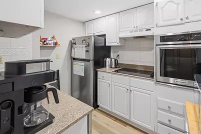 239 Commonwealth Ave #10, Boston, MA 02116 - Photo 13
