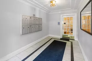 239 Commonwealth Ave, Boston, MA 02116 - Photo 31