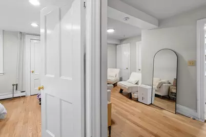 239 Commonwealth Ave #10, Boston, MA 02116 - Photo 15