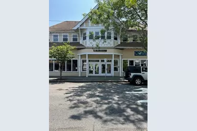 615 Main St #7, Barnstable, MA 02601 - Photo 1