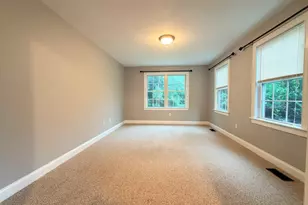 215 Main St, Sturbridge, MA 01566 - Photo 5