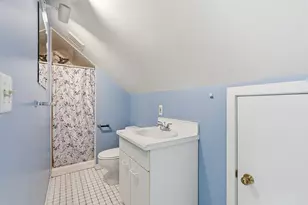 70 Amity Pl, Amherst, MA 01002 - Photo 31