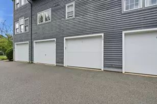 70 Amity Pl, Amherst, MA 01002 - Photo 35