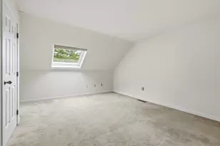 70 Amity Pl, Amherst, MA 01002 - Photo 29