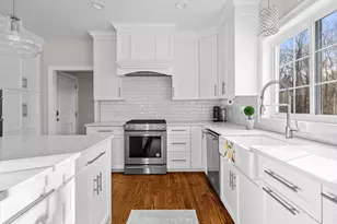 8 Leeds Wy, Southborough, MA 01772 - Photo 13