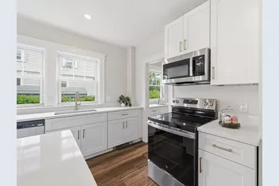 87 Malden St, Worcester, MA 01606 - Photo 11