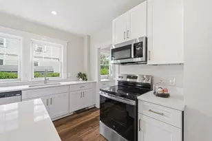 87 Malden St, Worcester, MA 01606 - Photo 11