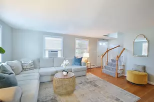 23 Blueberry Ln, Falmouth, MA 02356 - Photo 9