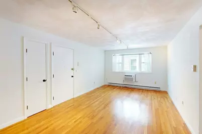 104 Trowbridge St #4, Cambridge, MA 02138 - Photo 5