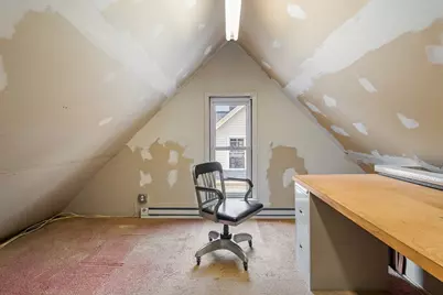 654 School St, Lowell, MA 01851 - Photo 33