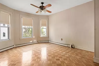654 School St, Lowell, MA 01851 - Photo 25