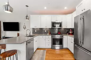 178 Thornton St, Boston, MA 02119 - Photo 3