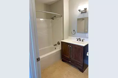 978 Worcester #403, Wellesley, MA 02482 - Photo 7