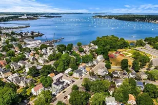 18 Cliff St, Salem, MA 01970 - Photo 3