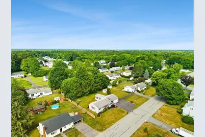 158 Duffy Dr, Taunton, MA 02780 - Photo 35