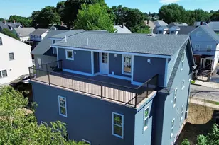 37 Cotting St, Medford, MA 02155 - Photo 7