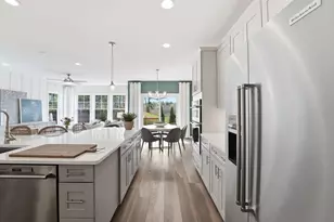 127 Cold Brk Dr, Sudbury, MA 01776 - Photo 3