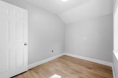 409 Crescent St, Fall River, MA 02720 - Photo 35