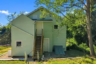 409 Crescent St, Fall River, MA 02720 - Photo 3