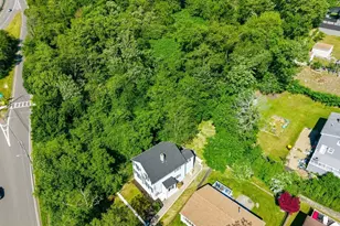409 Crescent St, Fall River, MA 02720 - Photo 7