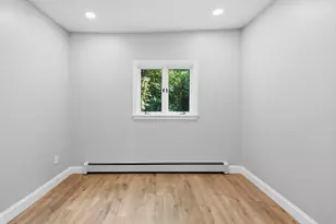 409 Crescent St, Fall River, MA 02720 - Photo 25