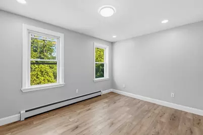 409 Crescent St, Fall River, MA 02720 - Photo 17