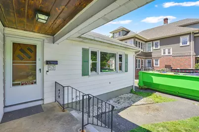 53 Ellerton St, Chicopee, MA 01020 - Photo 33