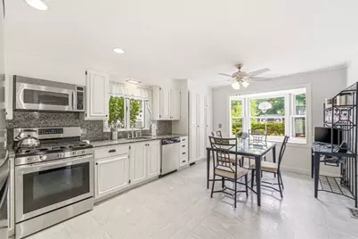 83 Grand St, Reading, MA 01867 - Photo 7