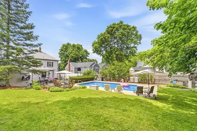 83 Grand St, Reading, MA 01867 - Photo 35