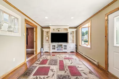 83 Grand St, Reading, MA 01867 - Photo 3