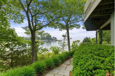 23 Ocean Street, Manchester by the Sea, MA 01944 - Photo 7