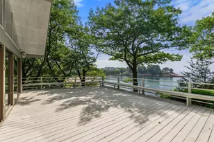 23 Ocean St, Manchester by the Sea, MA 01944 - Photo 7