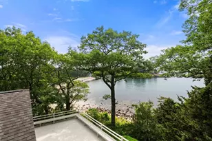23 Ocean St, Manchester by the Sea, MA 01944 - Photo 3