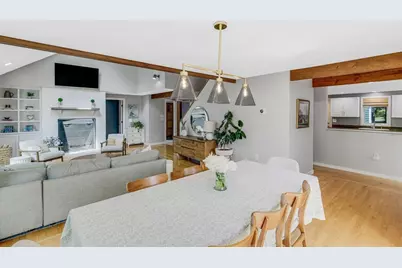 8 Middlebury Ln, Beverly, MA 01915 - Photo 7