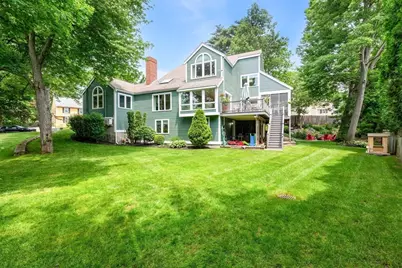 8 Middlebury Ln, Beverly, MA 01915 - Photo 39