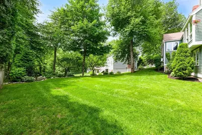 8 Middlebury Ln, Beverly, MA 01915 - Photo 37