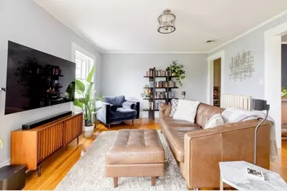 35 Washington Sq #3, Salem, MA 01970 - Photo 3
