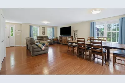 5 County Street, Berkley, MA 02779 - Photo 9