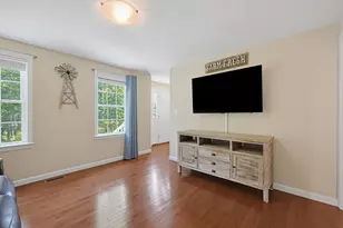 5 County St, Berkley, MA 02779 - Photo 19