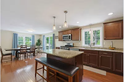 5 County Street, Berkley, MA 02779 - Photo 15