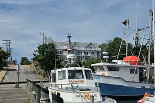 110 School St, Barnstable, MA 02601 - Photo 7