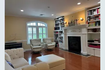 10 Winchester Place #102, Winchester, MA 01890 - Photo 15