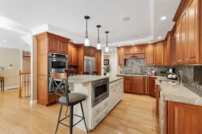 11 Swan Ln, Andover, MA 01810 - Photo 7
