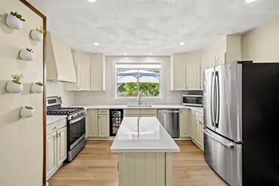 22 Beach Ave, Swampscott, MA 01907 - Photo 13